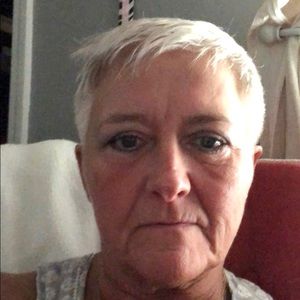 Meet your Posher, Debra